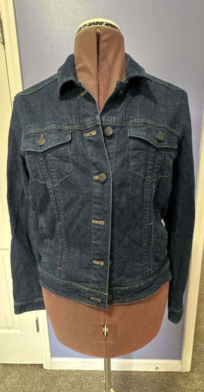 Sonoma Life + Style Women's Dark Wash Denim Jacket Size Medium